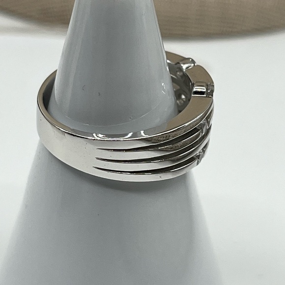 Vintage Sparkling Multi-Band Sterling Silver Ring with CZ Accents – Size 7 - Picture 8 of 14